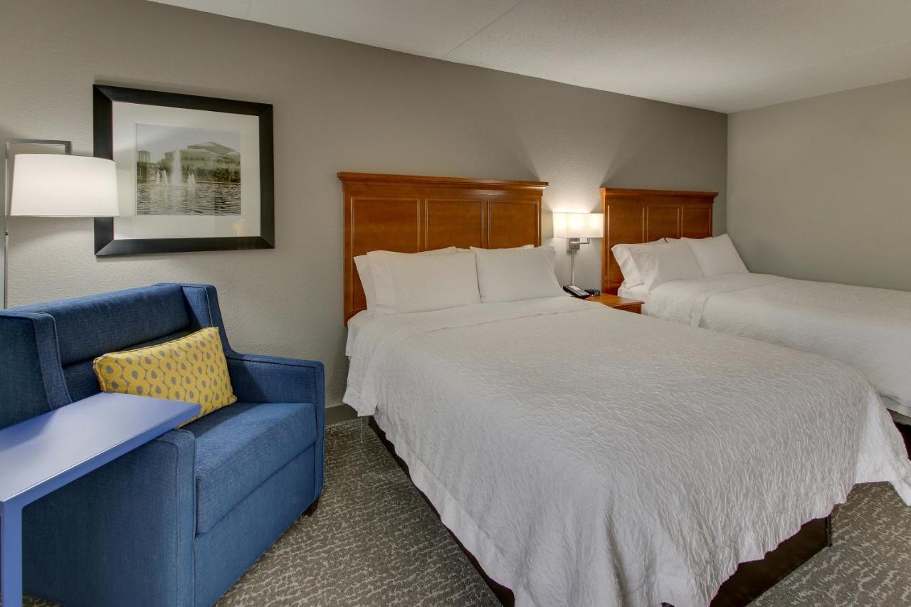 Hampton Inn Indianapolis/Carmel Exterior photo