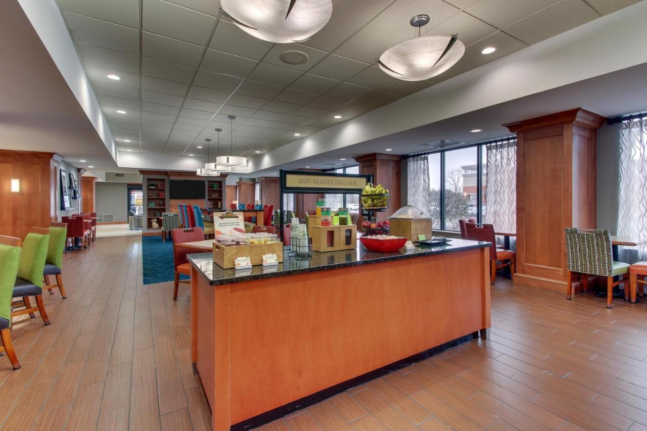 Hampton Inn Indianapolis/Carmel Exterior photo