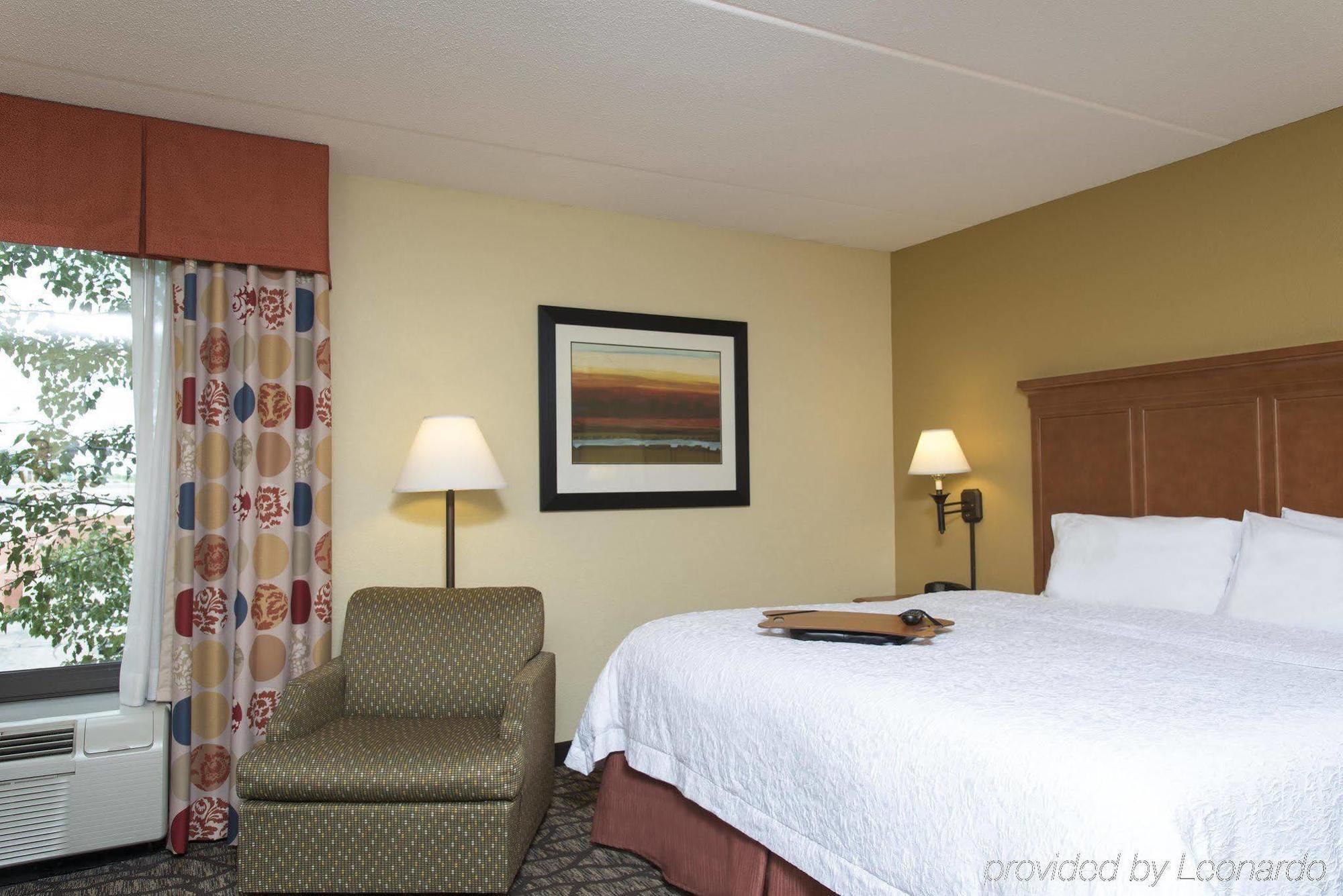 Hampton Inn Indianapolis/Carmel Exterior photo